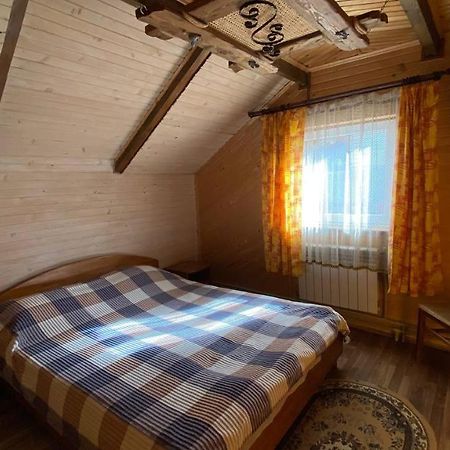 Gostynna Hata Hotel Mikulicsin Kültér fotó