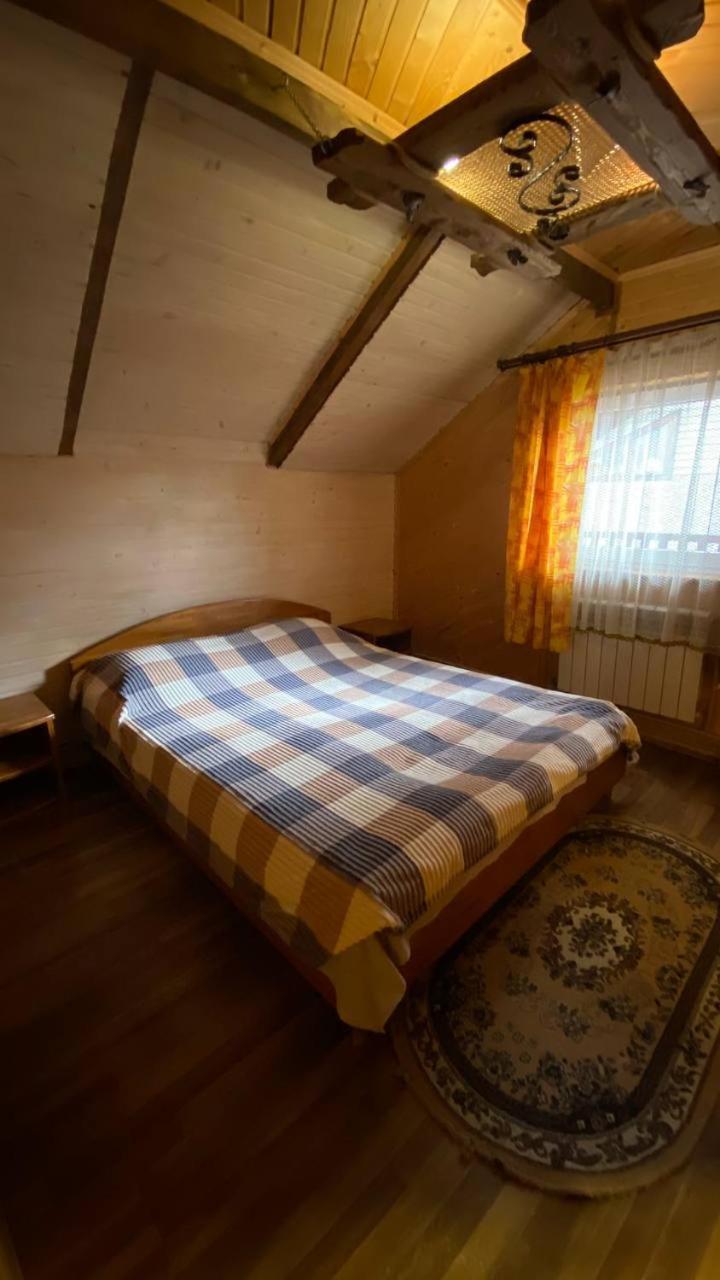 Gostynna Hata Hotel Mikulicsin Kültér fotó